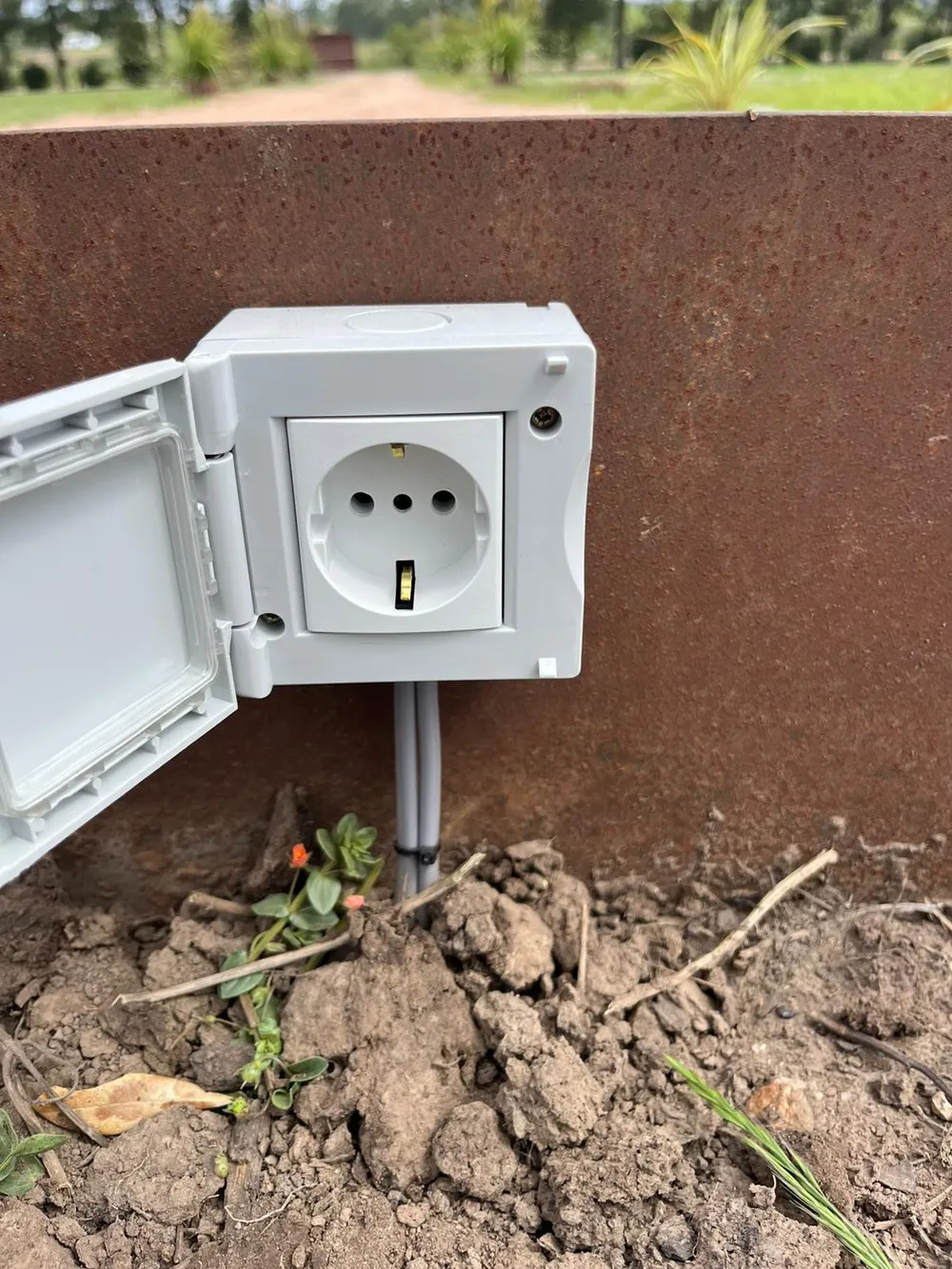 Instalación eléctrica exterior