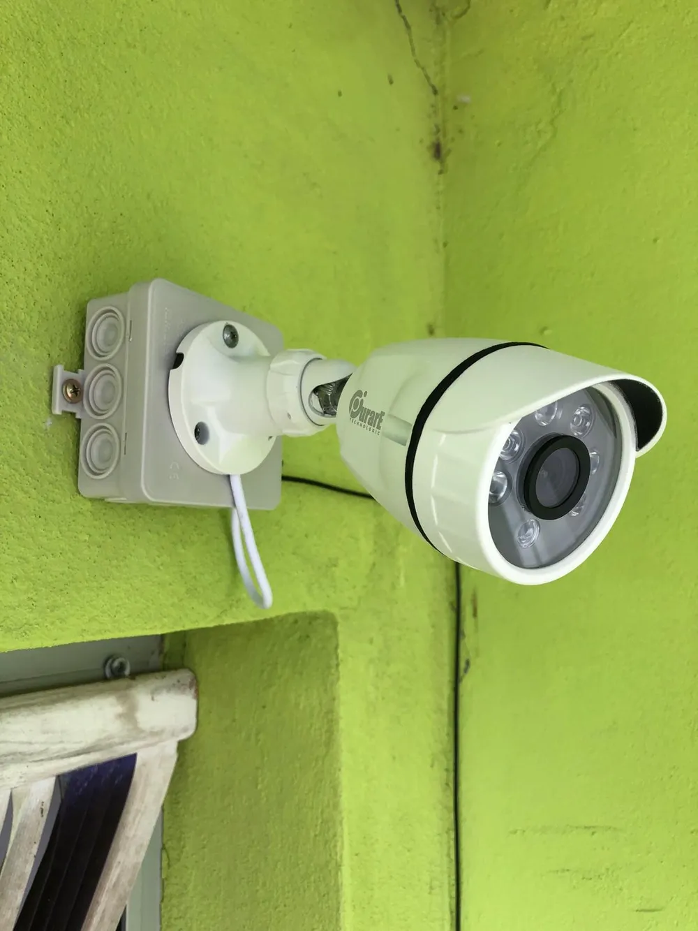 Cámara de seguridad exterior